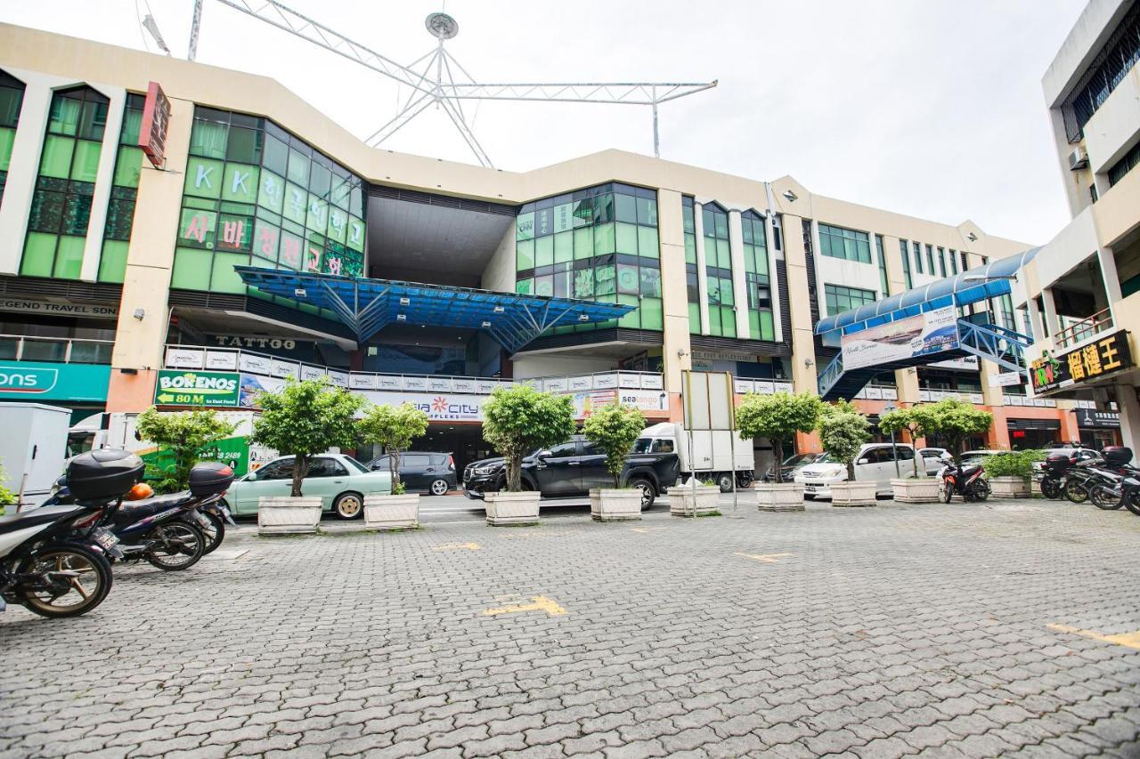 Spot On 89726 Capsule Inn Kota Kinabalu Buitenkant foto
